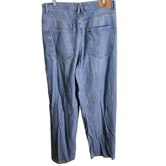 Free People We The Free Crossroads Mid Rise Slim Straight Barrel Jeans Size 30 - Picture 3 of 16